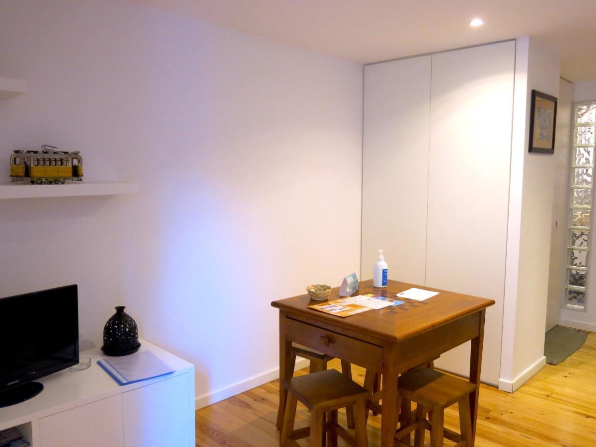Cozy In Mouraria With Ac Apartamento